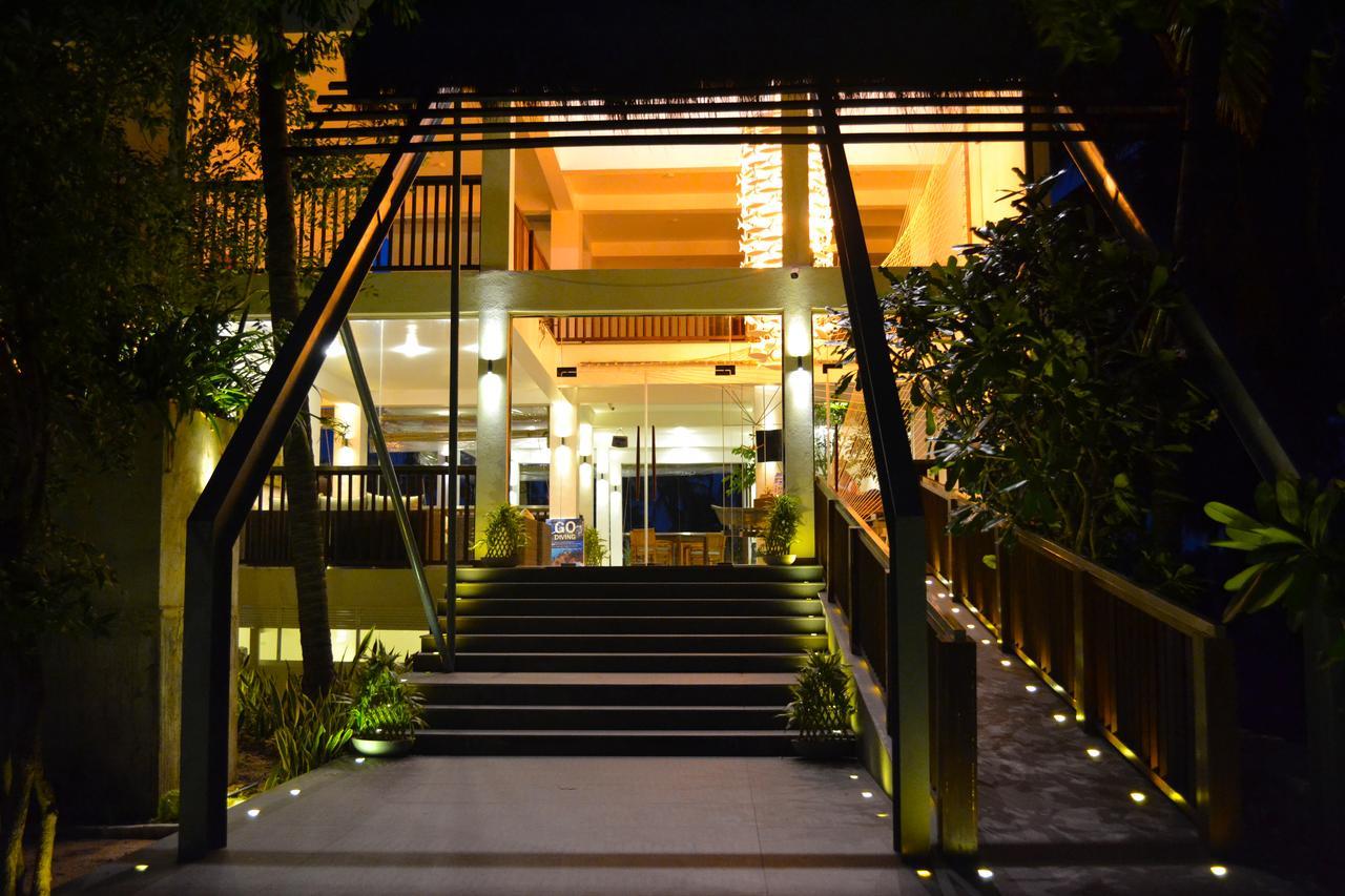 Blue Whale Resort&kite Surfing Resort Kalpitiya
